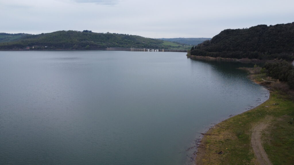 Lago di Corbara